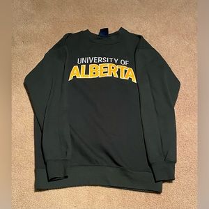 Green embroidered crewneck